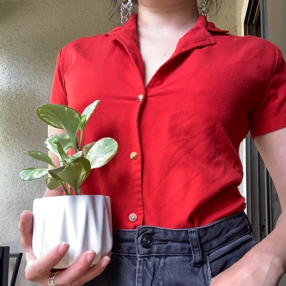 Red vintage button up blouse - Picture 1 of 2